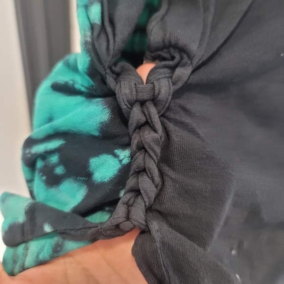 NOAM Distressed Tie Dye Sleeveless Shirt Size Medium - Picture 9 of 9